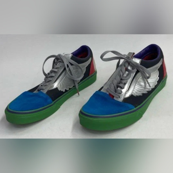 Vans Marvel Avengers Captain America Old Skool Sneakers Men's Size 10 MSRP $100 - Picture 4 of 8